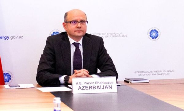 neft-ile-bagli-yeni-qerar-azerbaycan-da-raziliq-verib